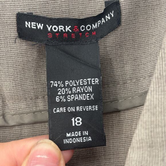 New‎ York & Company Taupe Pencil Skirt Business Casual Career Wear, Size 18 - Picture 4 of 4